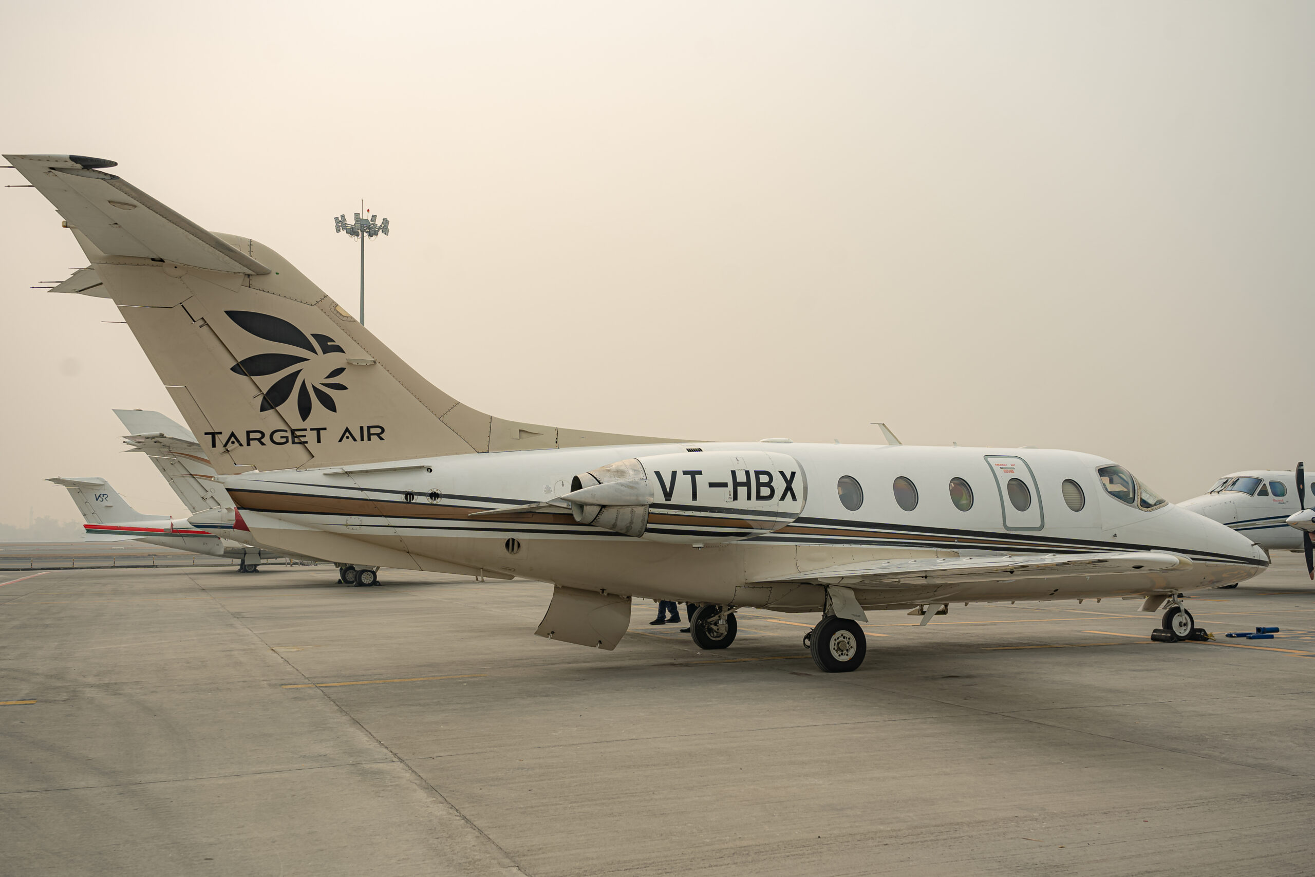 Hawker 400XP VT-HBX